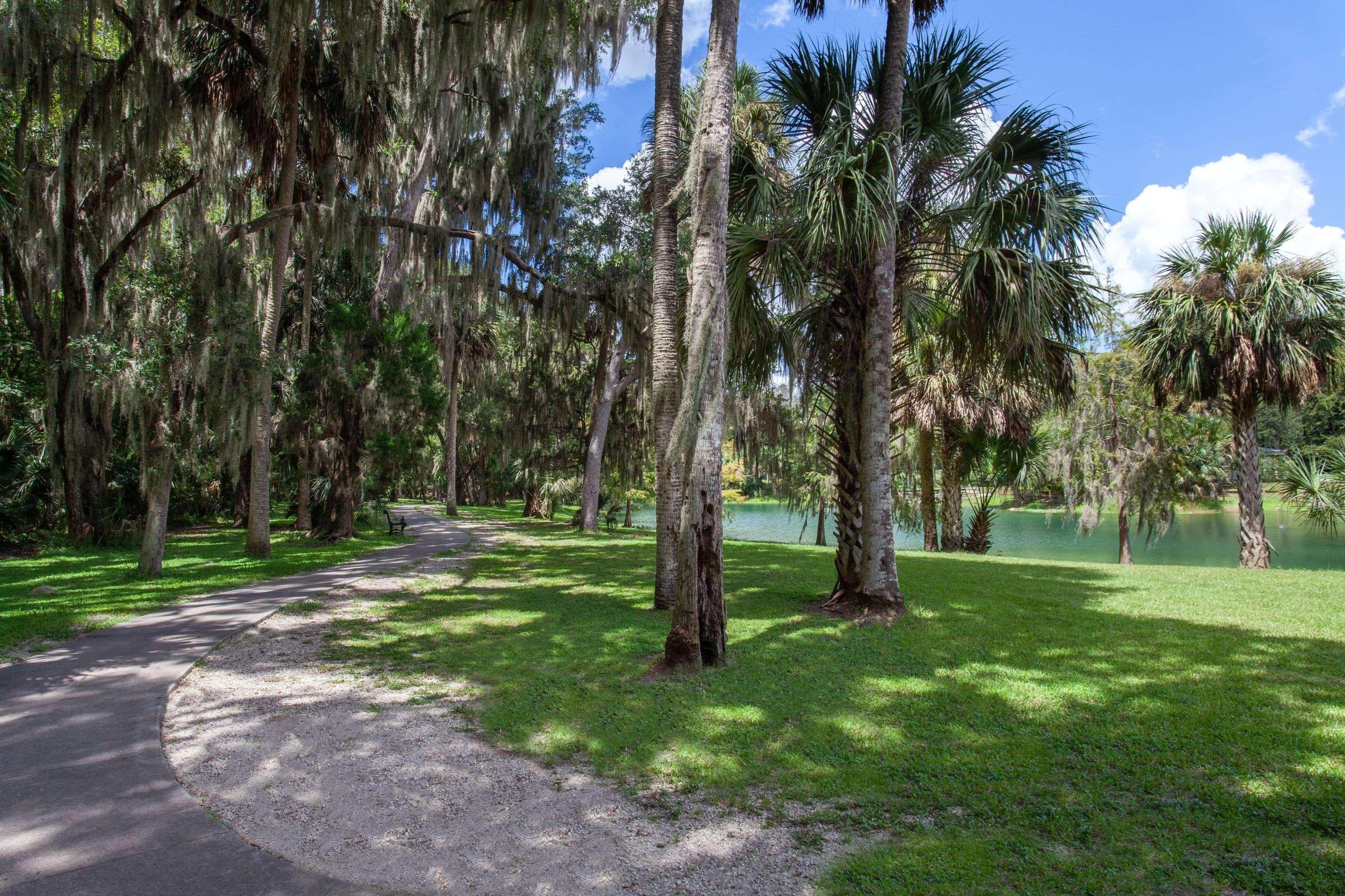 Travelodge By Wyndham Deltona Exterior photo